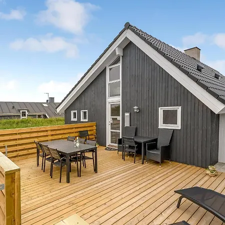 3 Bedroom Nice Home In Thisted Holiday home Klitmoller